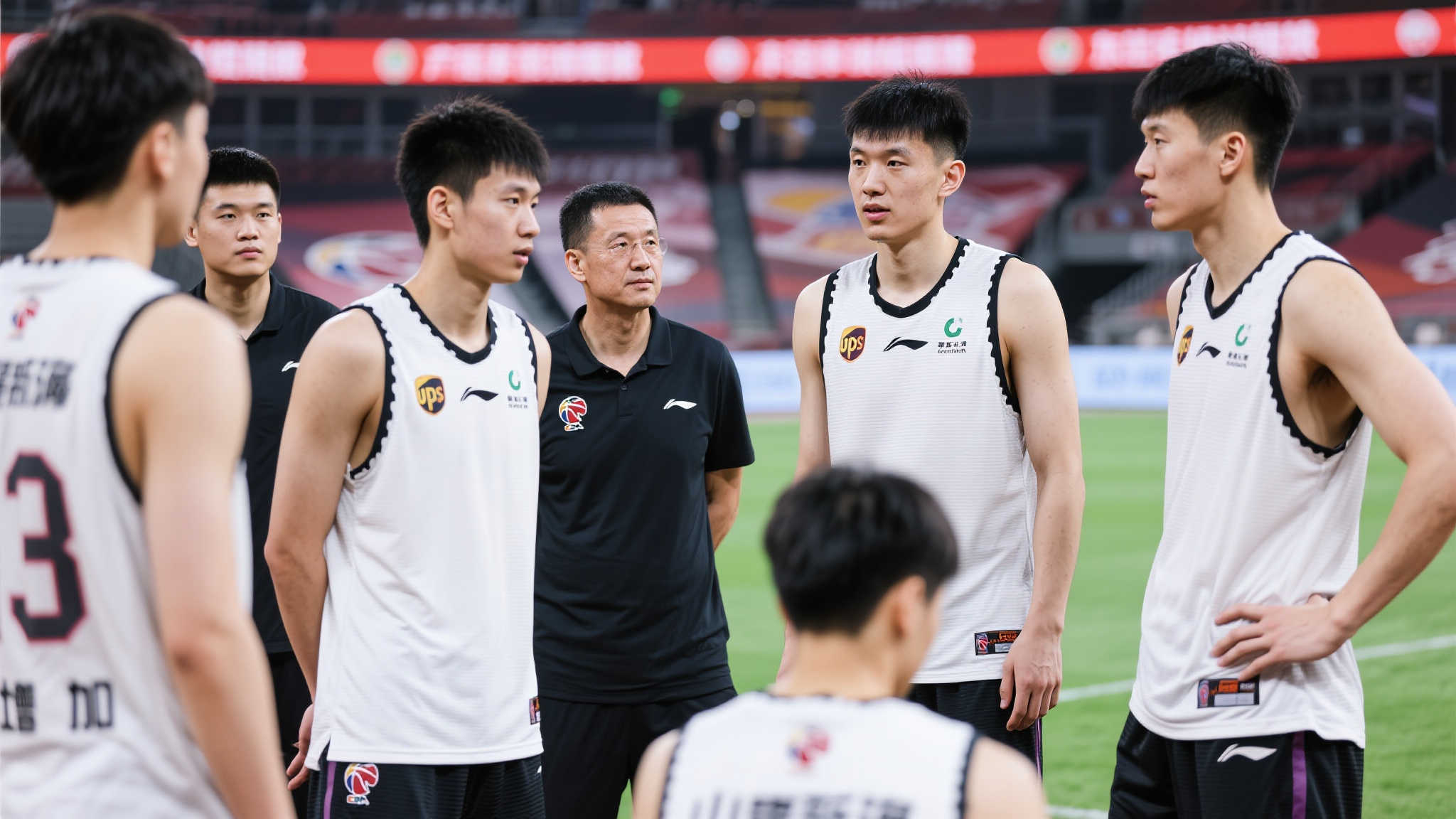 一个人可以 一个人可以